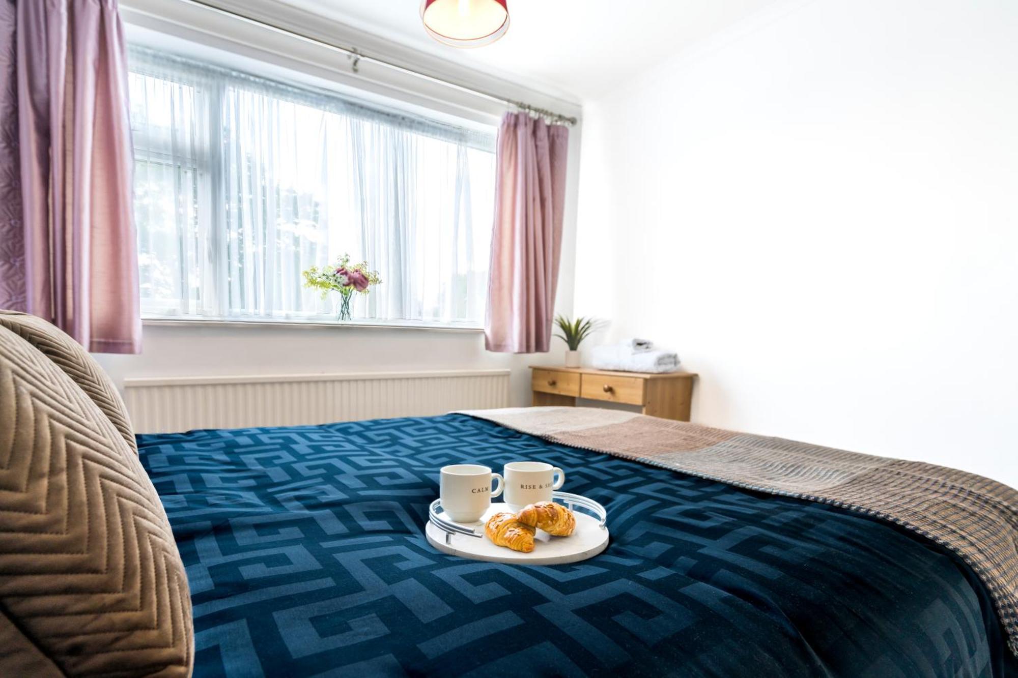 Leicester Oadby 4 Bed Home, 8 Guests, Park 5 Cars Exteriér fotografie